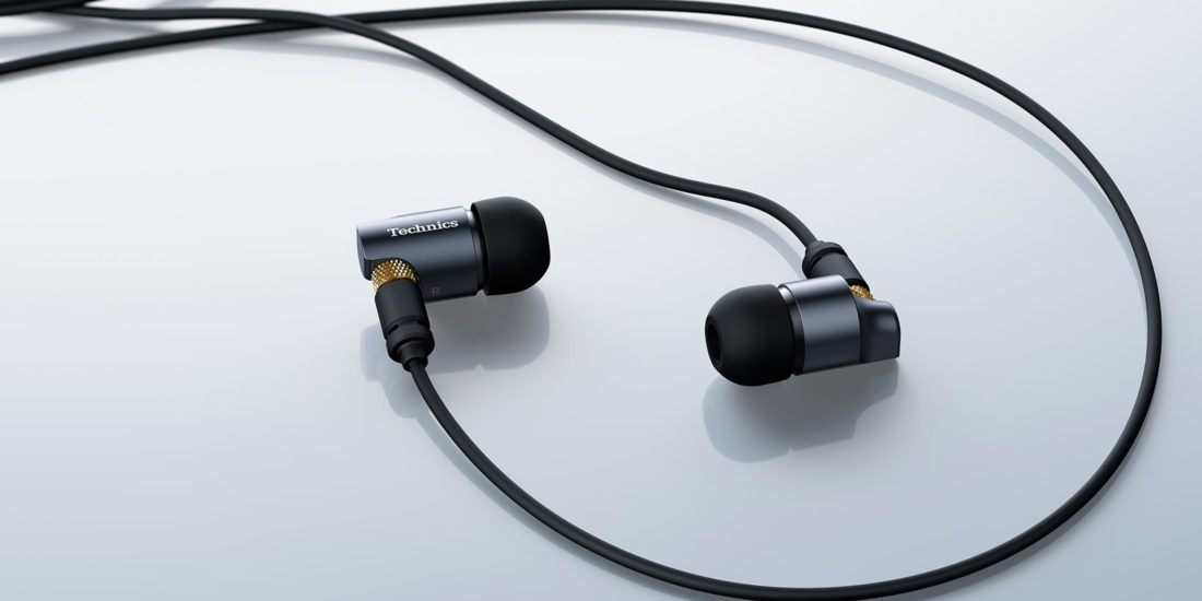 Technics: Erste In-Ear Kopfhörer EAH-TZ700 angekündigt