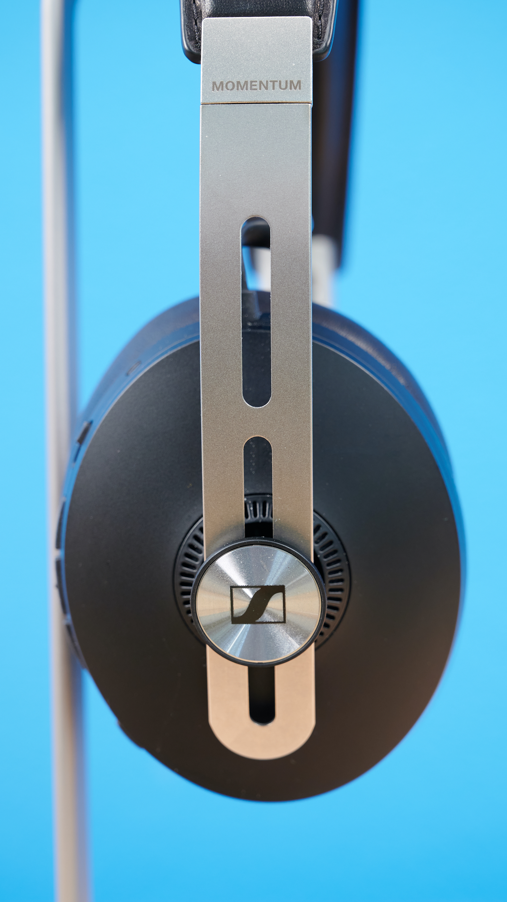 Sennheiser Momentum 3 Wireless im Test: ANC im klassischen HiFi-Look ...
