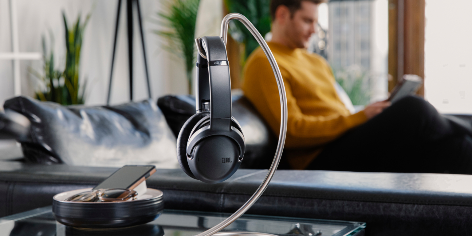 JBL Tour One & Tour Pro+ - Die Kopfhörer der neuen Business-Serie von ...