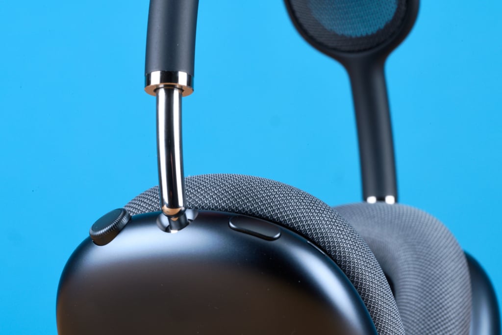 Apple AirPods Max im Test – Bedienung