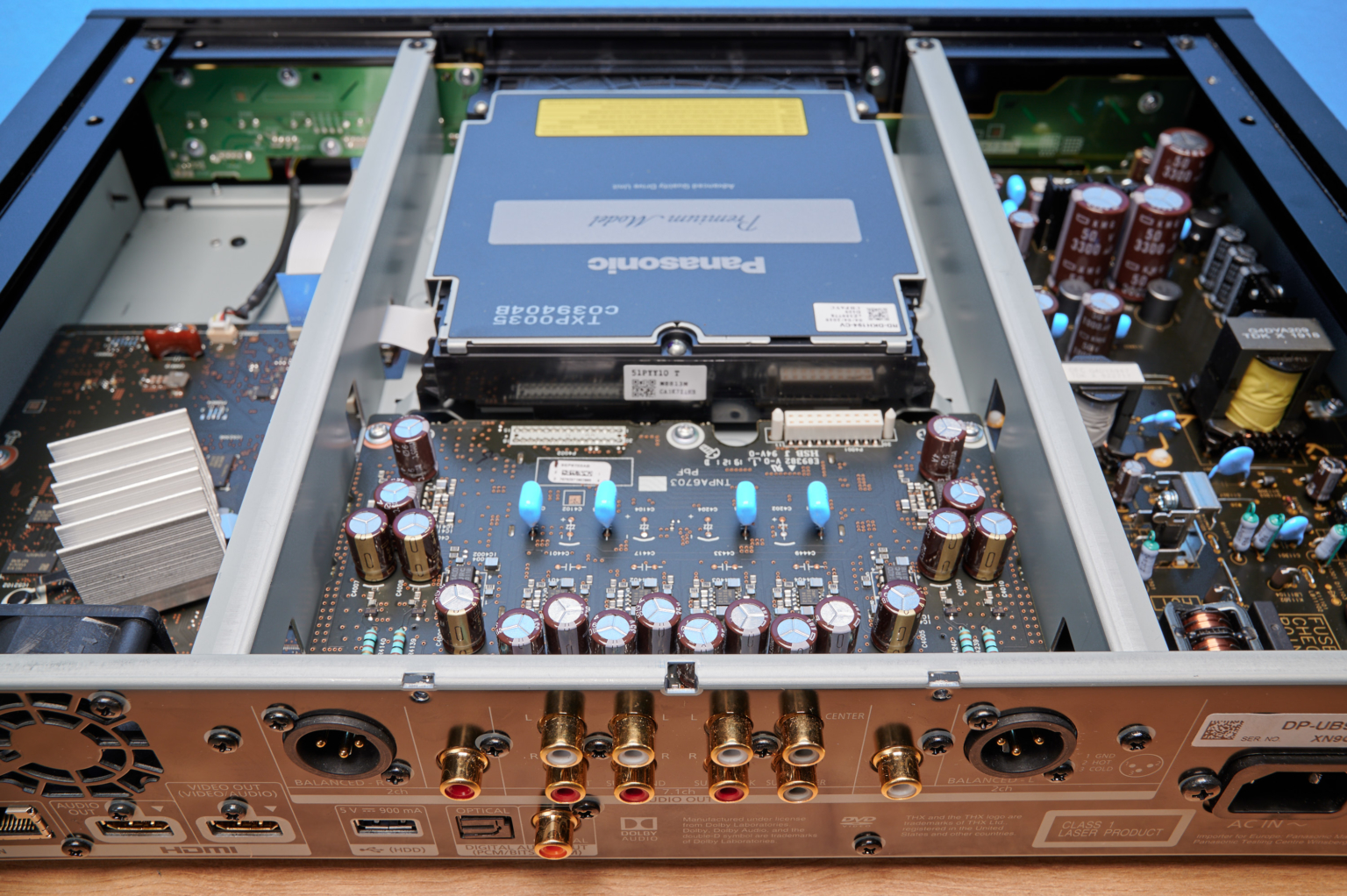 Panasonic DPUB9004 UltraHDBluray Player im Test HIFI.DE