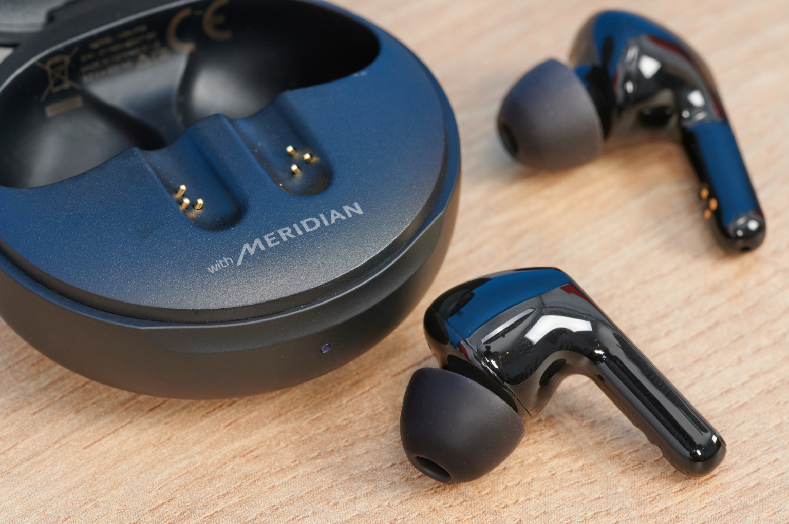 LG Tone Free FN6 im Test – Kopfhörer mit Bakterienschutz - HIFI.DE