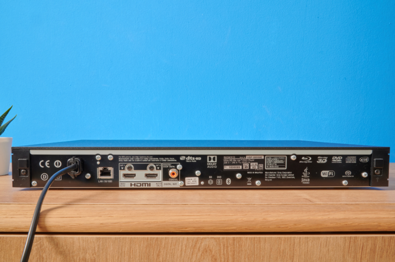 Sony UBPX800M2 im Test Top BlurayPlayer für Filme und Musik HIFI.DE