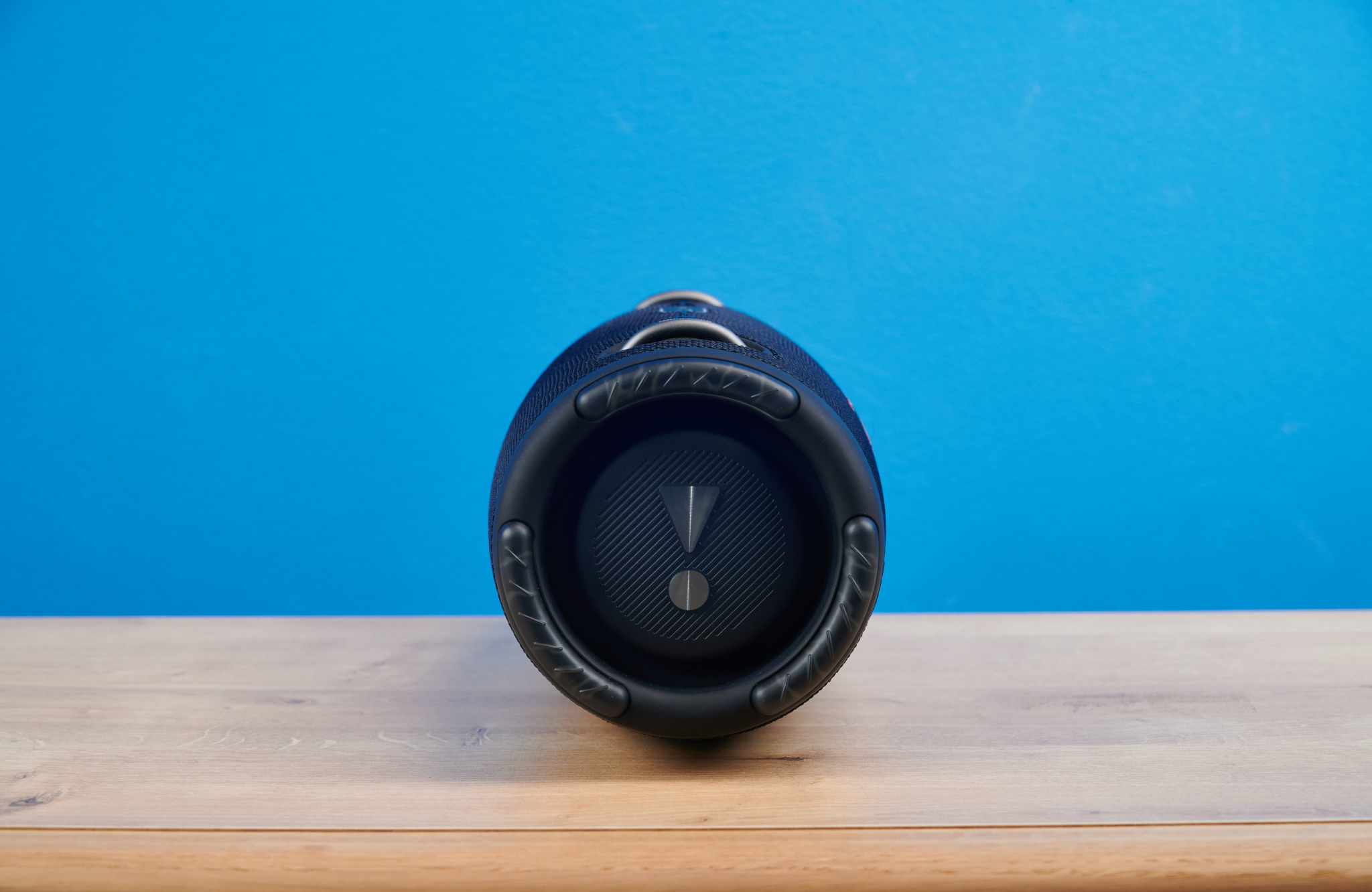 JBL Xtreme 3 im Test: Wasserfeste Bluetooth-Box mit starkem Klang und ...