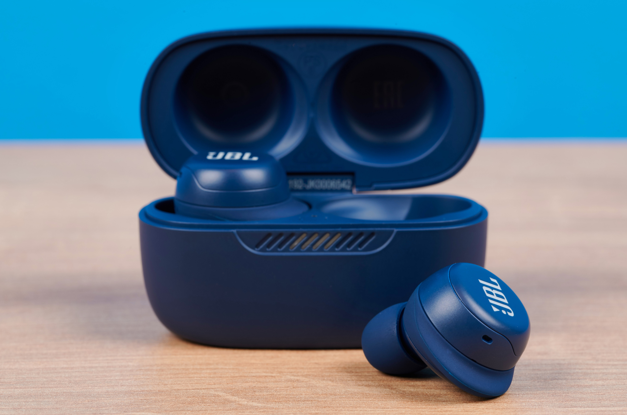 JBL Live Free NC+ im Test: Was taugen die günstigen In-Ears mit ANC ...
