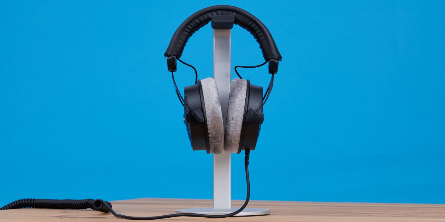 Beyerdynamic DT 990 Pro im Test: Was kann die Studiolegende? - HIFI.DE