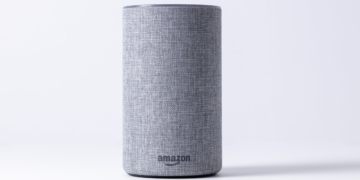 Amazon Alexa soll in Zukunft natürlichere Gespräche führen.