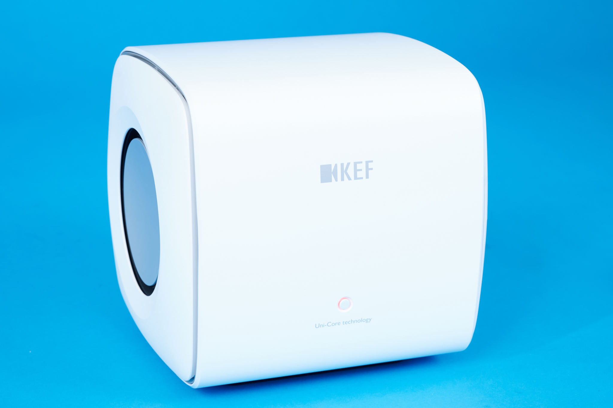 KEF KC62 Im Test Kompakter Subwoofer F r Musik Und Film HIFI DE kef-kc62-im-test-kompakter-subwoofer-f-r-musik-und-film-hifi-de