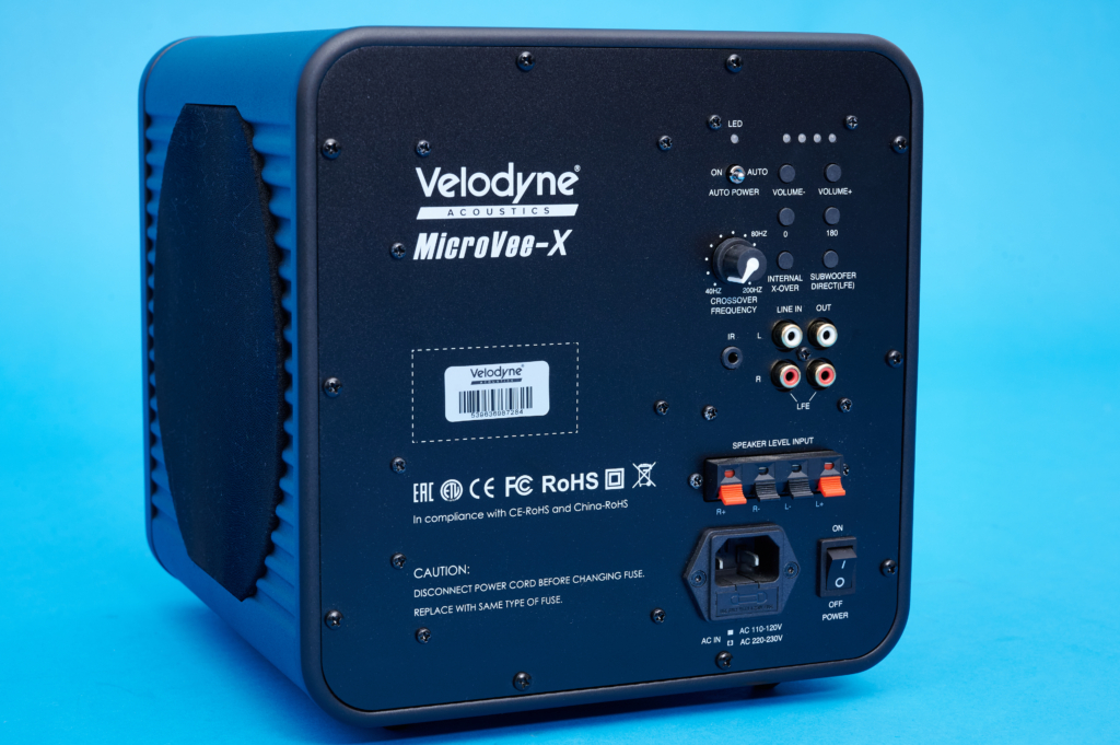 Velodyne MicroVee X Rückseite schraeg mit Anschluessen