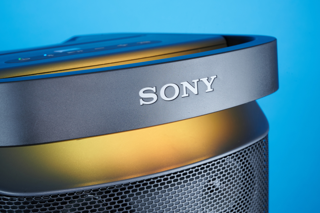 Sony SRS-XP700 Logo gelbes Licht