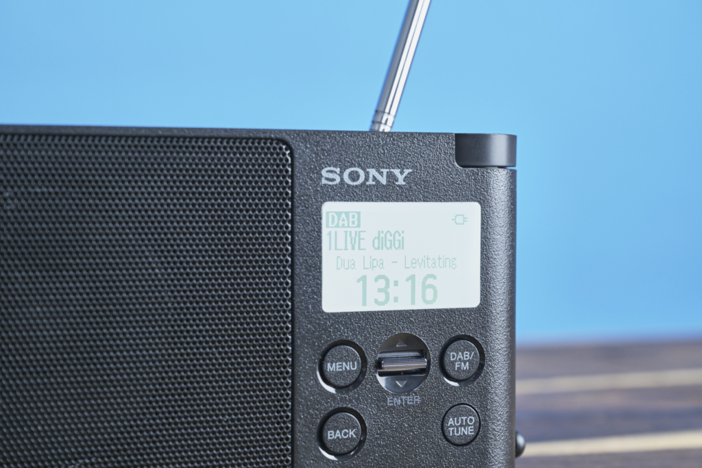Sony XDR-S41D Tasten und Wipp-Schalter