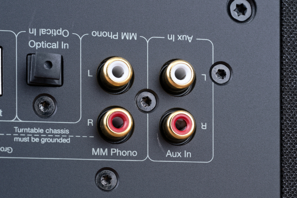 Bestes All-in-One-System bis 2000 Euro | Cambridge Audio Evo One Phono-Eingang