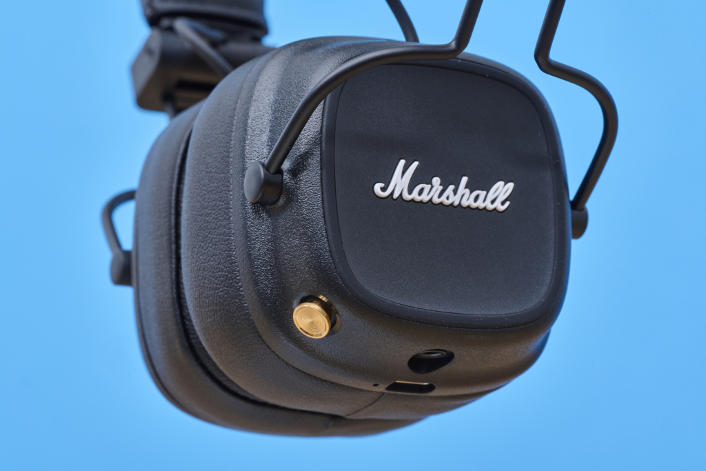 Marshall Major IV surgery ear cup