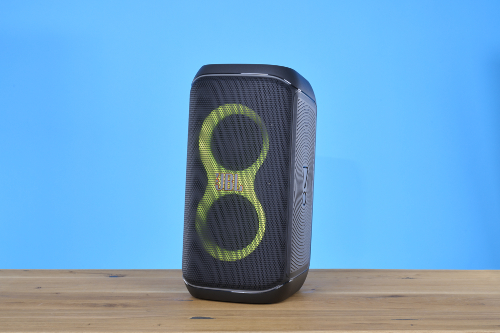 Die lautesten Bluetooth Lautsprecher Partyboxen JBL Club 120