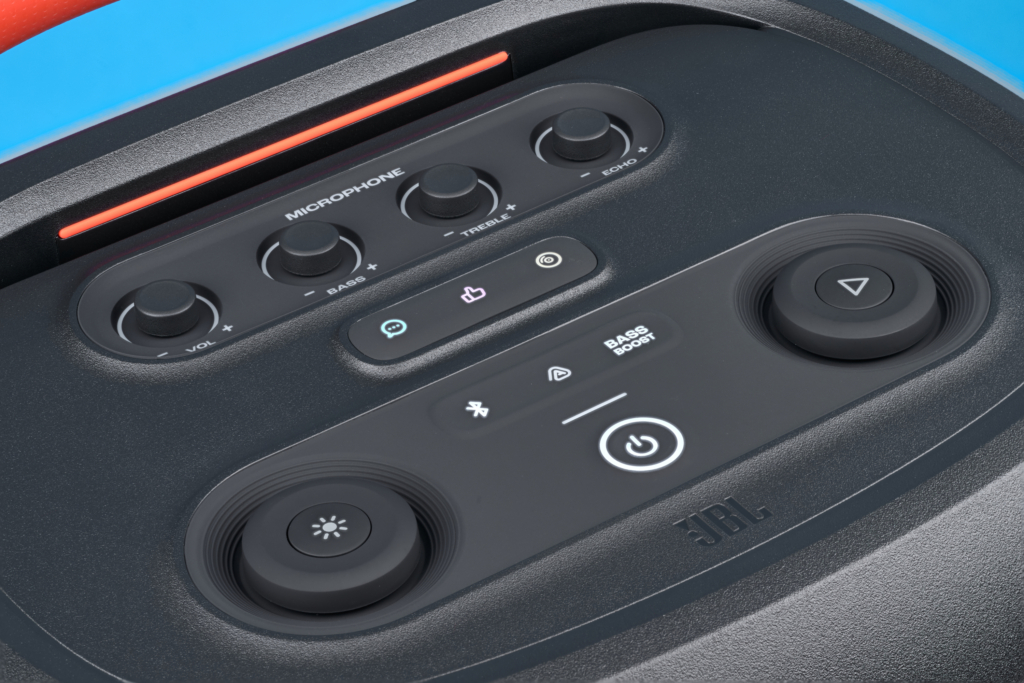 Bluetooth Lautsprecher mit viel Bass Bedienung