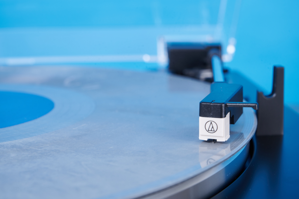 Audio-Technica LP60XBT Plattenspieler mit Bluetooth 