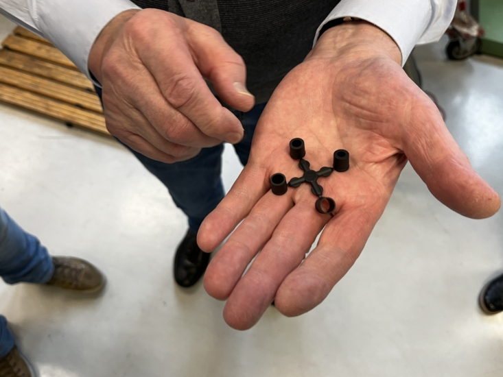 Fertige Kunststoffteile für ein zukünftiges Produkt.