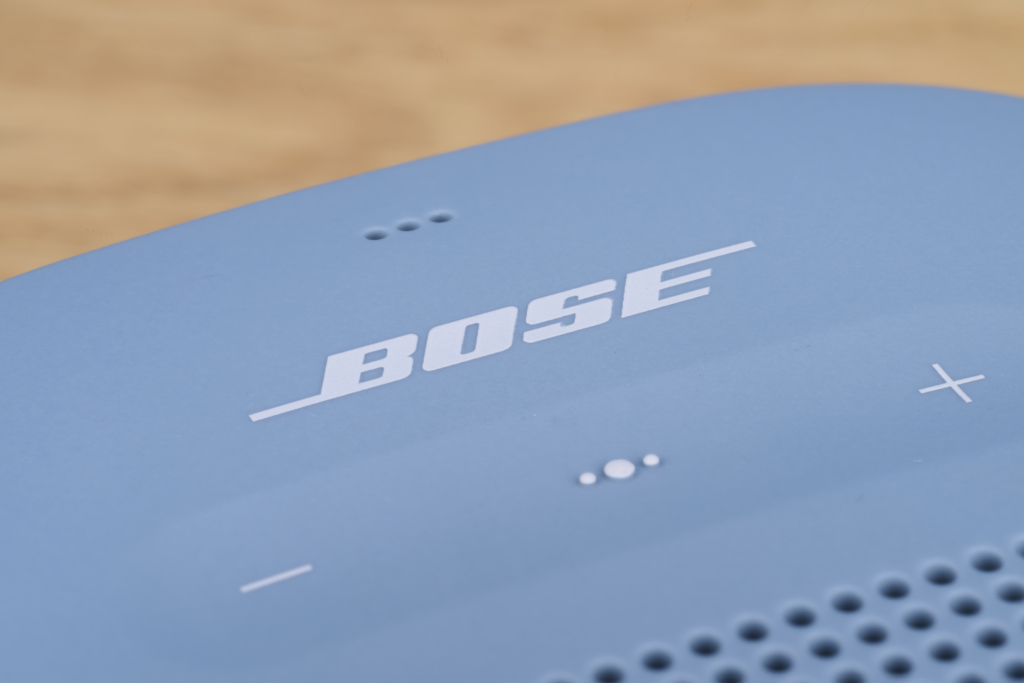 Bose SoundLink Micro Test Bedienung Tasten im Detail