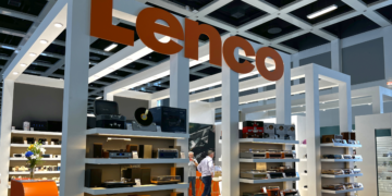 IFA 2023 Lenco Messestand drei neue Plattenspieler