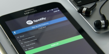 Spotify-App auf einem Tablet