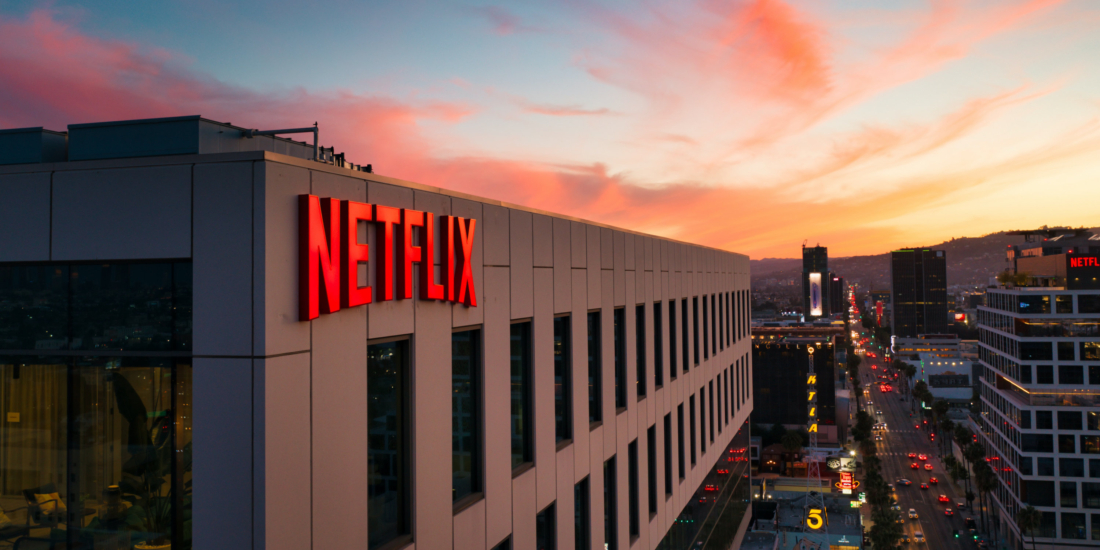 Netflix plant, eigene Ladengeschäfte zu eröffnen - ab 2025.