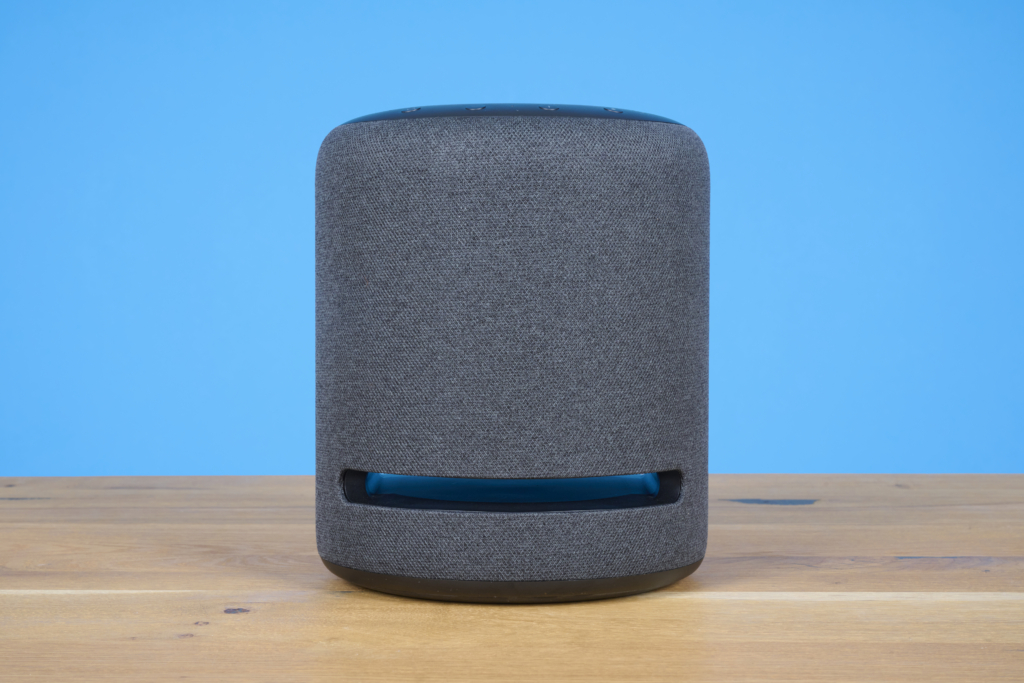 Amazon Echo Studio als Soundbar Test Smart Speaker