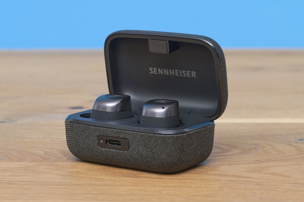 Sennheiser Momentum True Wireless 4 – Offenes Case