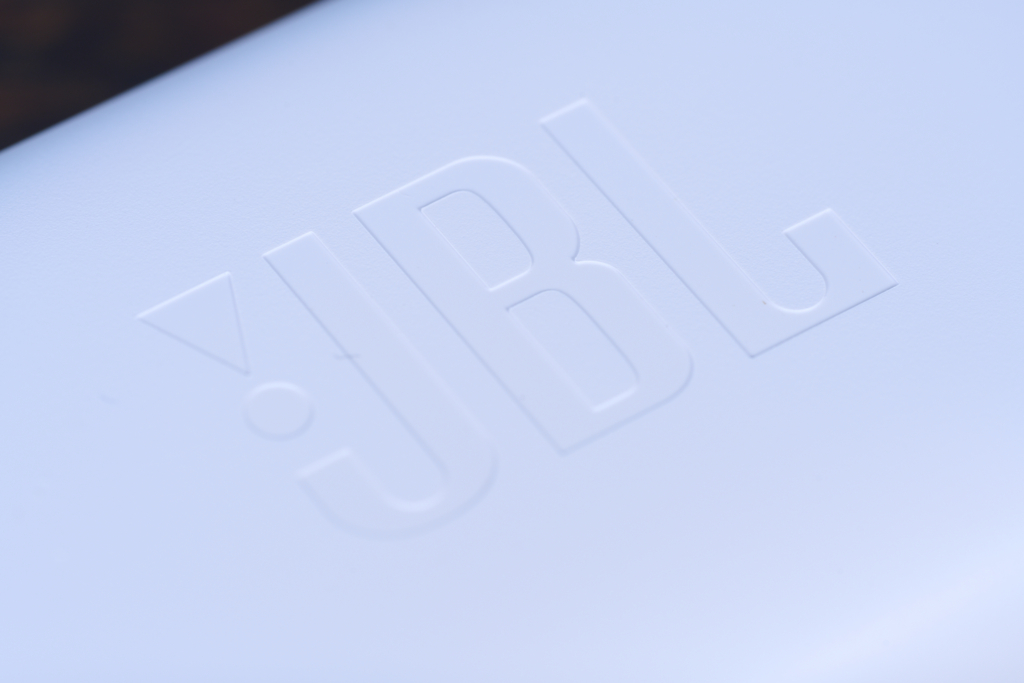 JBL Soundgear Sense – JBL-Logo