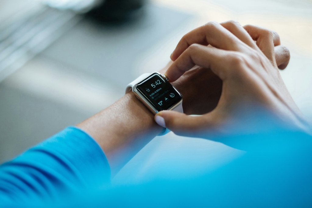 Smart Watches sind vor allem unterwegs beim Sport praktisch