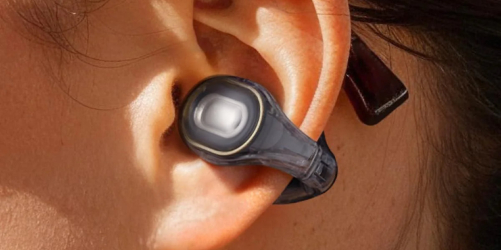 Die Soundcore C30i stehen für neue Open-Ear-Kopfhörer.