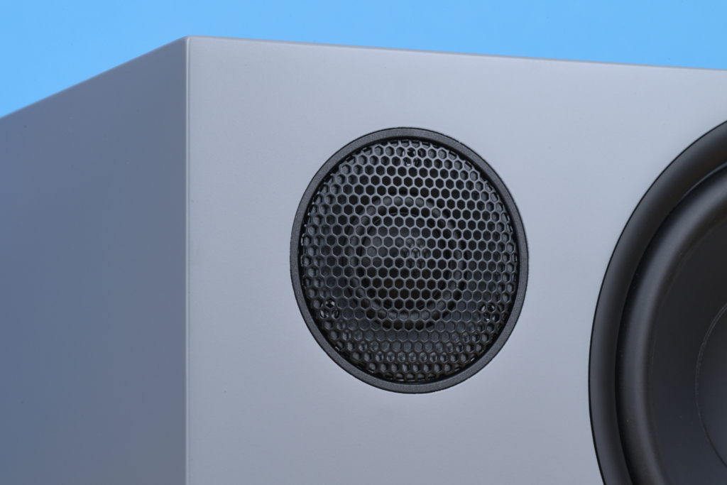 Audio Pro C20 Test Klang Hochtoener im Detail