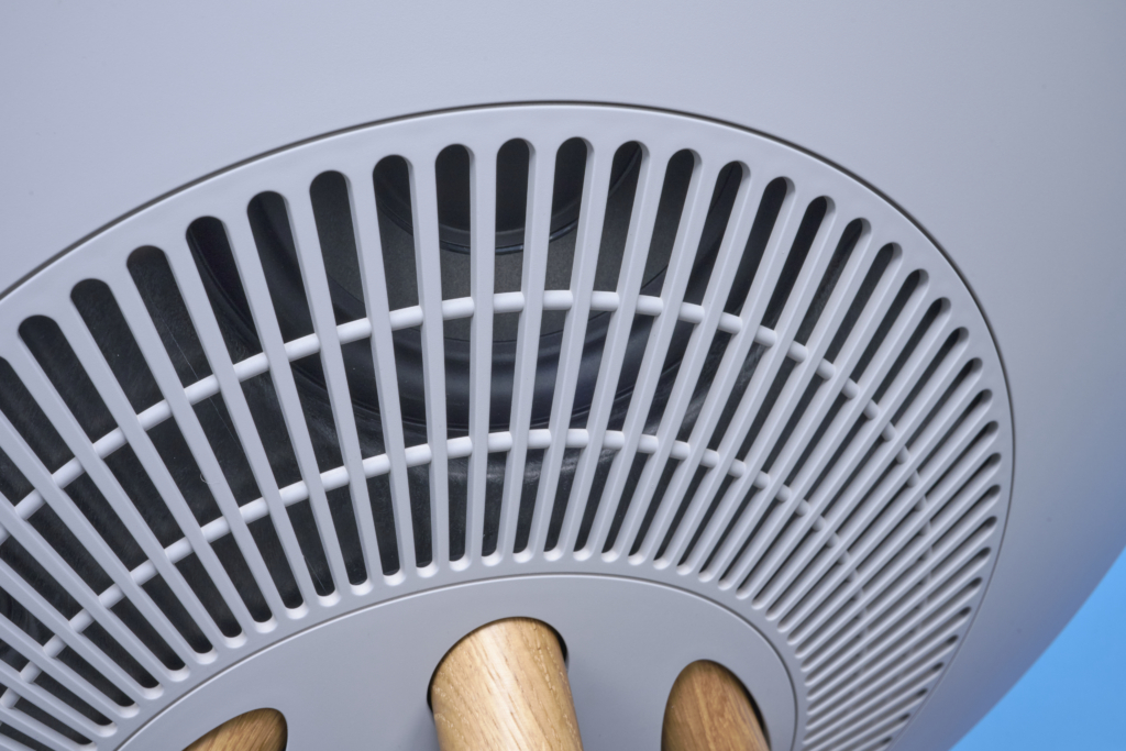 bang-olufsen-beosound-a9-detail-rueckseite-treiber