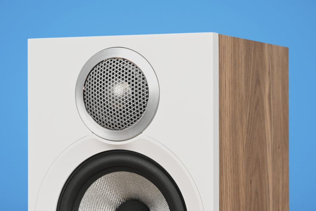 Die besten Regallautsprecher bis 500 Euro | Hochtöner Bowers & Wilkins