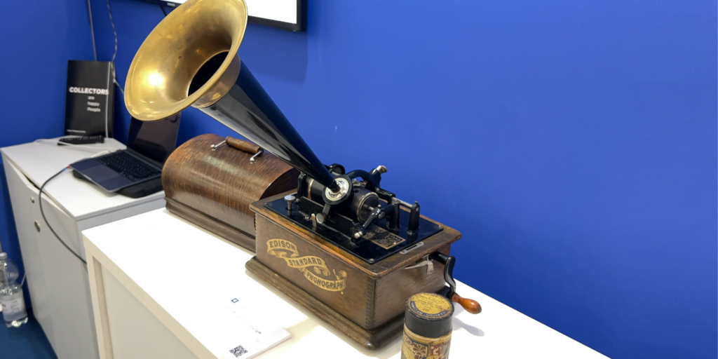 high end 2024 edison standard phonograph