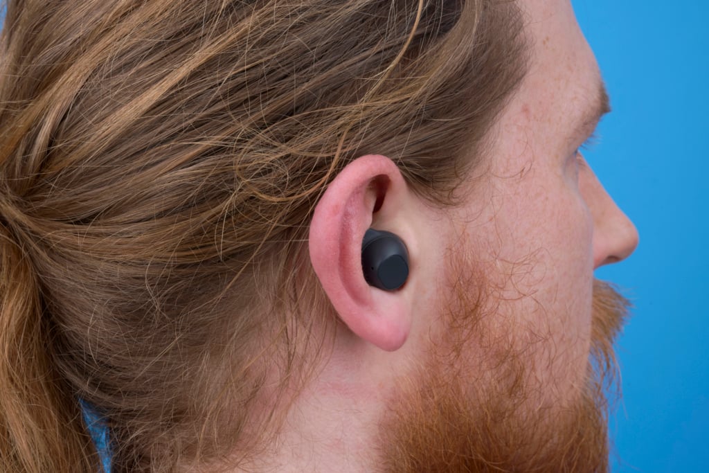 Samsung Galaxy Buds FE – Buds im Ohr
