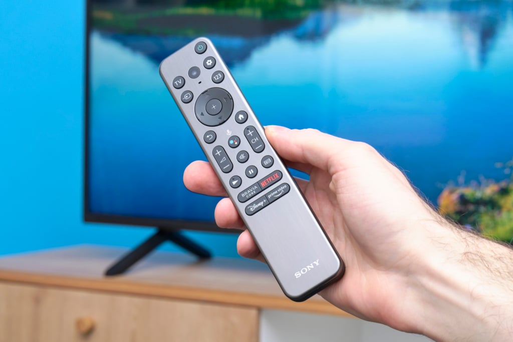 Sony X75WL schlanke Fernbedienung fürs Streamen