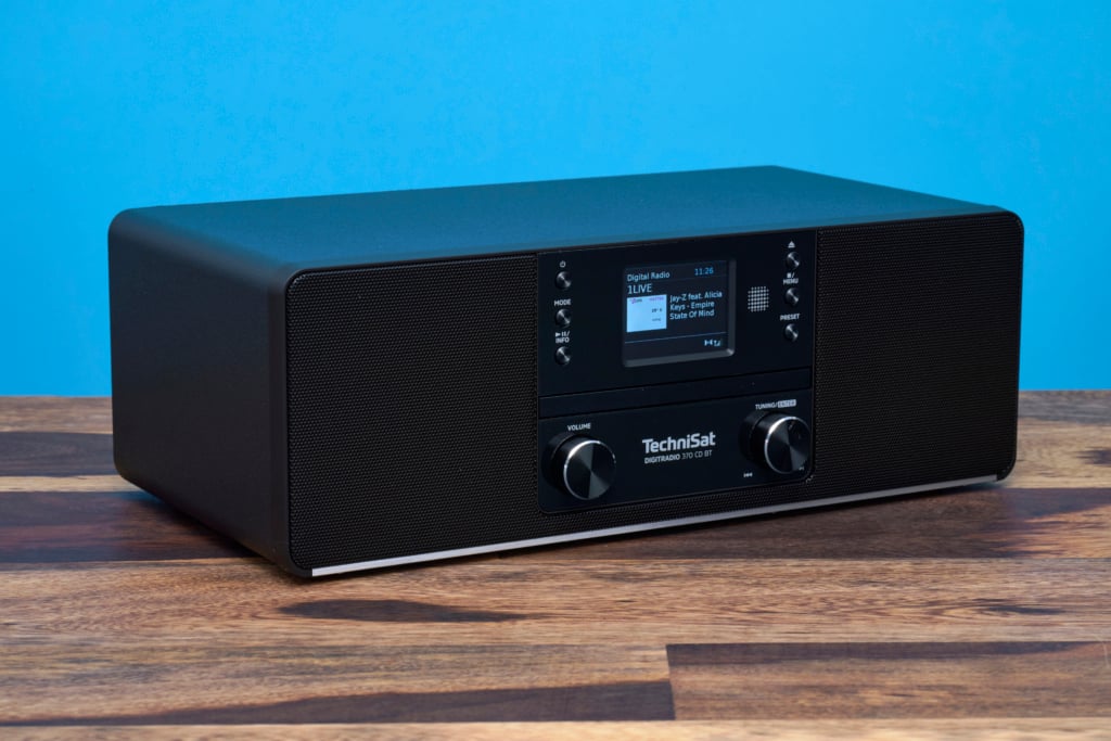 Technisat Digitradio 370 CD BT im Test Frontalansicht