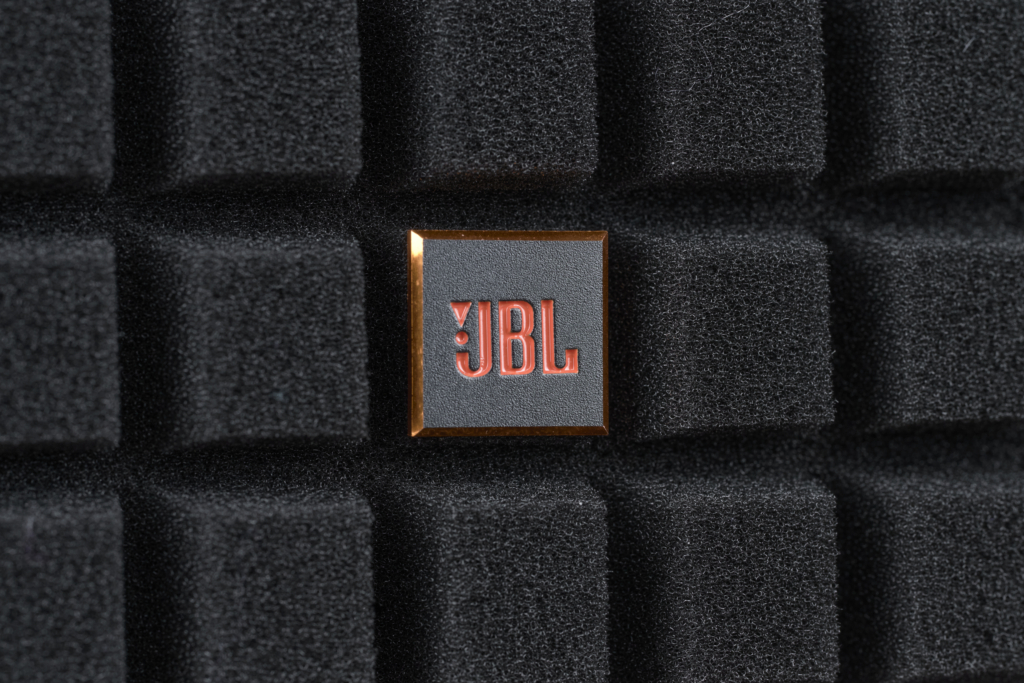 JBL L42ms – Logo