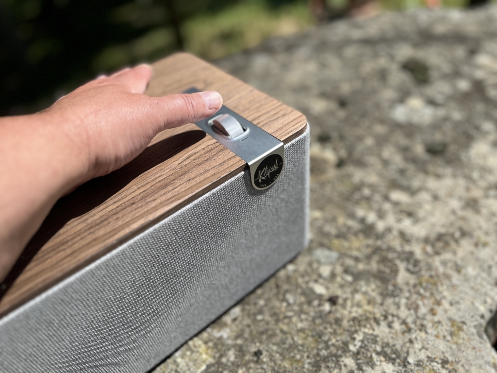 Klipsch The Three Plus Lautstärke regeln