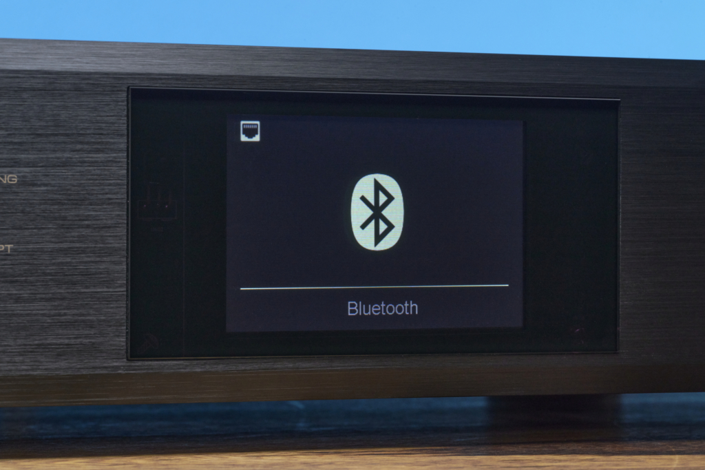 Rotel S14 Display Bluetooth