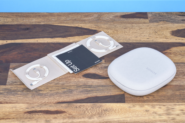 Sonos Ace vs. Bose QuietComfort Ultra Headphones – Tasche und Zubehör