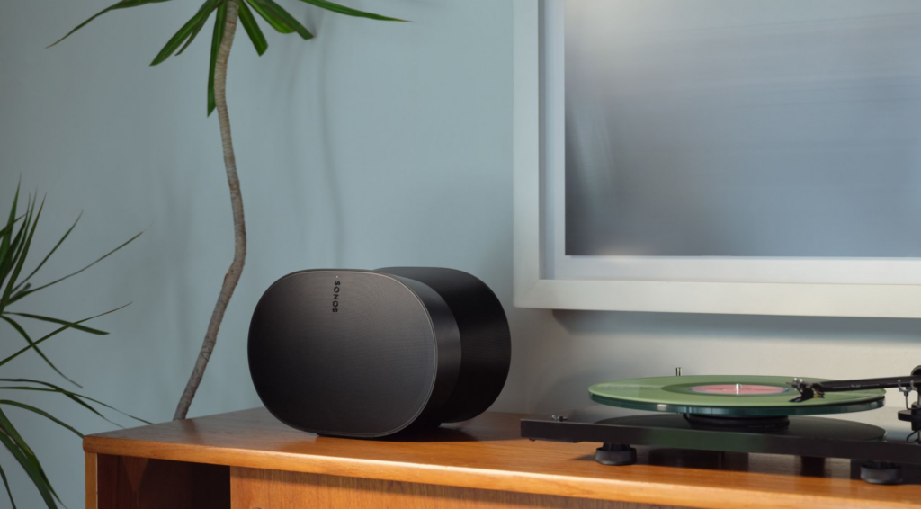 Works with Sonos – Sonos Five an Plattenspieler