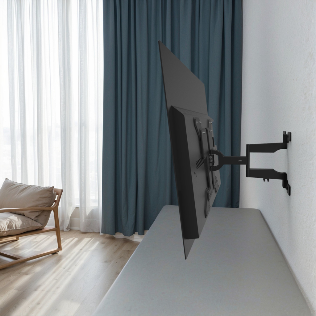 Wandhalterung mit Schwenkarm
