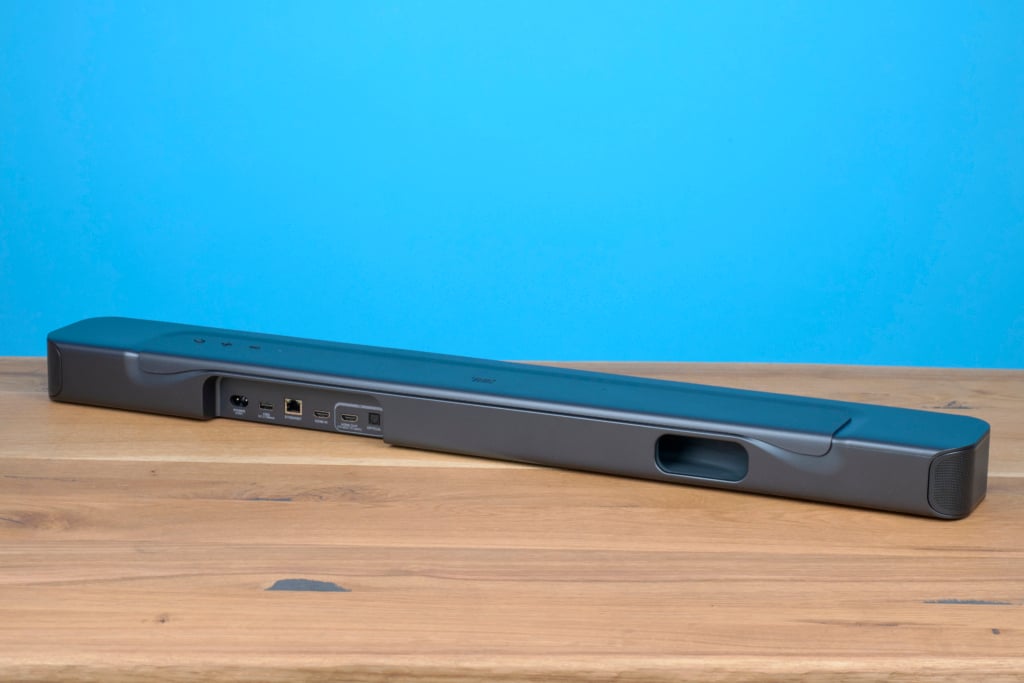 Rückansicht JBL bar 300