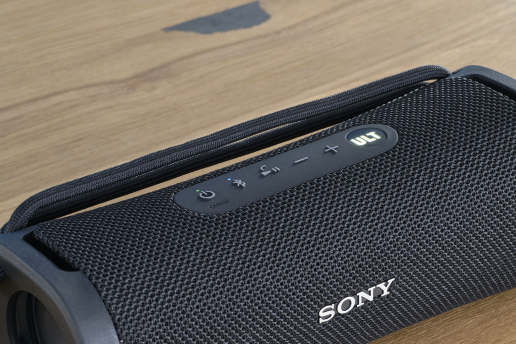 Sony Ult Field 1 Test Bedientasten