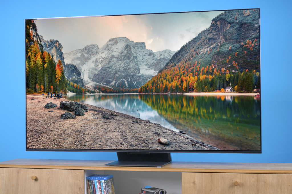 TCL C855 Schrägansicht
