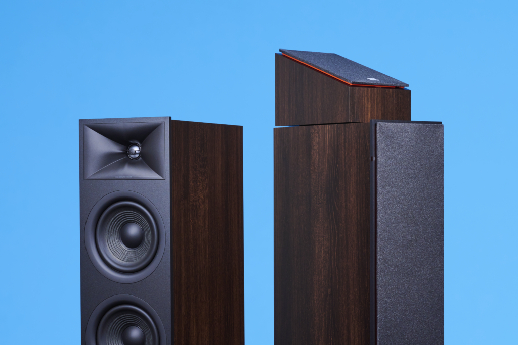 Standlautsprecher-Paar der JBL Stage 2 im Atmos-Set