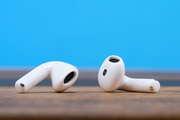 Apple AirPods 4 NC – Nebeneinander