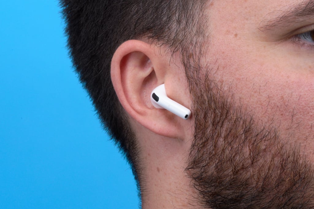 Apple AirPods 4 ANC – Im Ohr