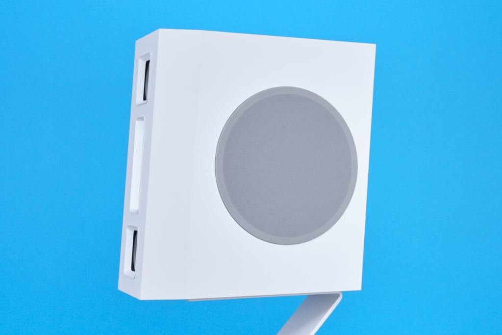 Backes & Müller Jubilé IO seitlich Basstreiber